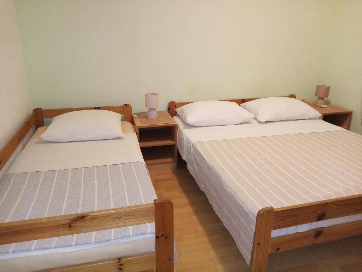Apartments Vanja Skara Biograd Биоград-на-Мору Экстерьер фото